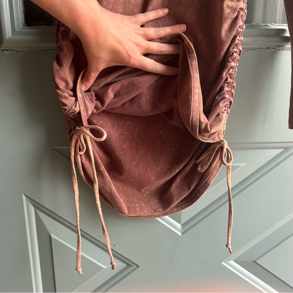 Victoria’s Secret PINK Bodycon Long Sleeve Dress Ruched Side Crew Neck Brown M - Picture 9 of 11